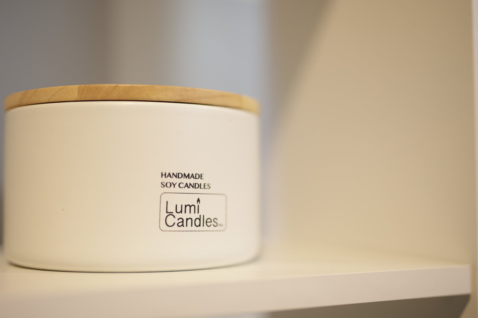 800ml Scented Soy Candles Collection - Lumi Candles PH