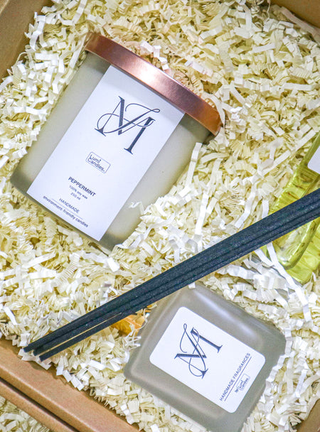 Customized Peppermint LUMI scented candle at 250 ML with 100 ML Reed Diffuser