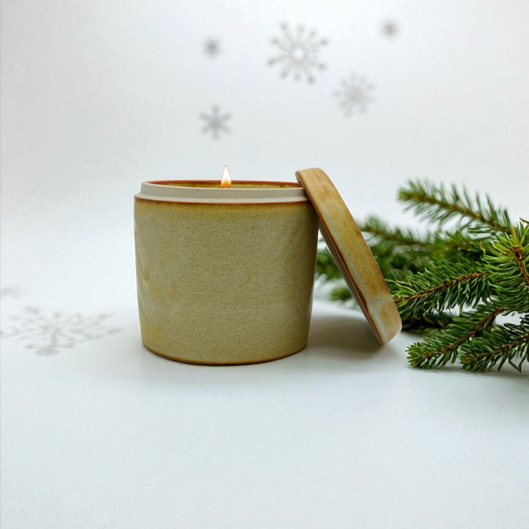 Snowflakes Artisanal Scented Soy Candle Pot - Signature Blend Christmas Scent