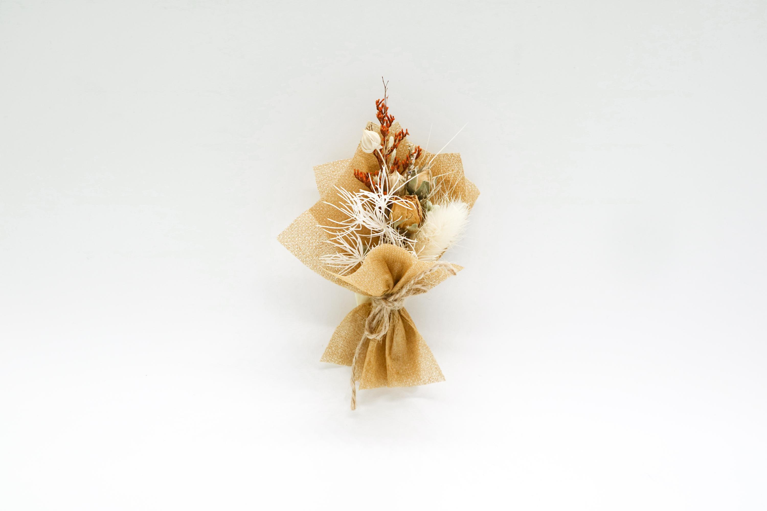 LUMI + 2 Dried Flowers Bundle - Lumi Candles PH